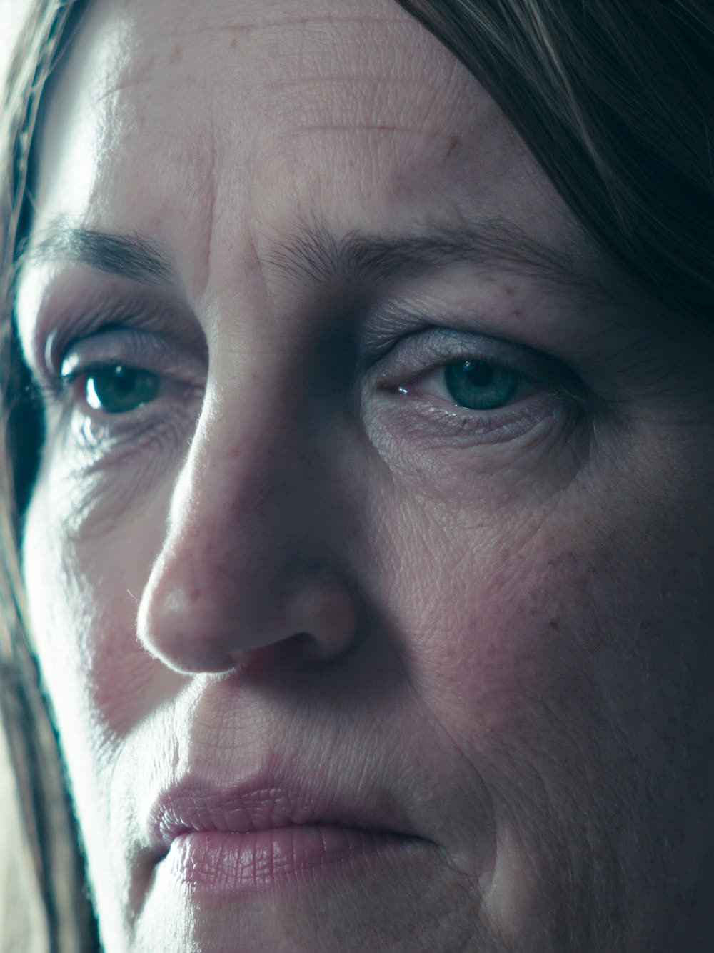Portrait d’une femme au réveil